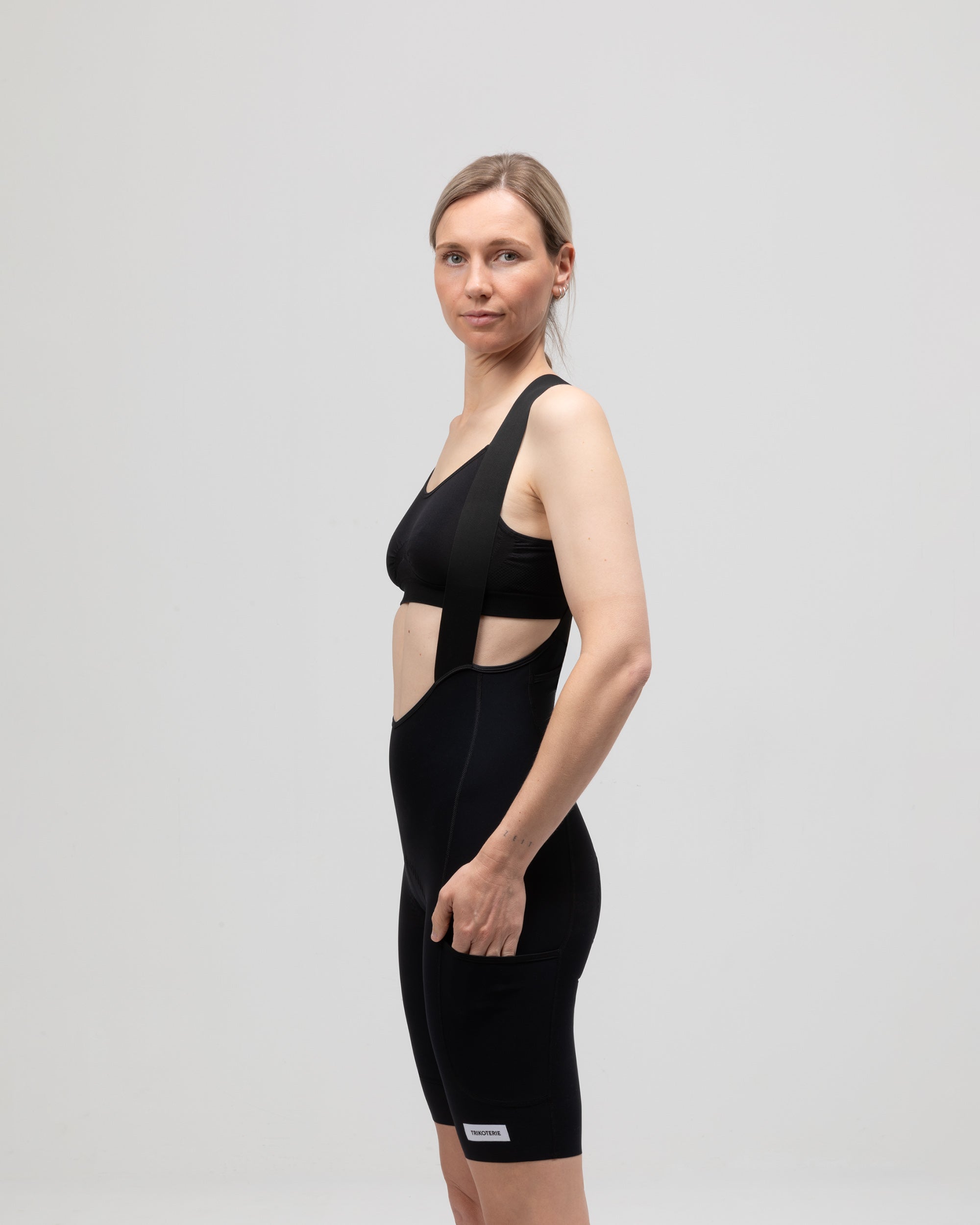 Performance Cargo Bib